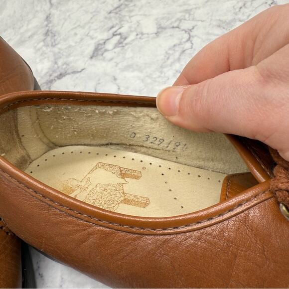 SAS, Granny core Shoes. Leather Uppers. Size 8Narrow. Excellent condition! - Picture 8 of 8